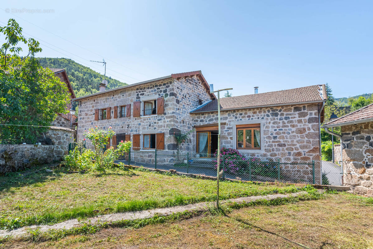 Maison à MONISTROL-D&#039;ALLIER
