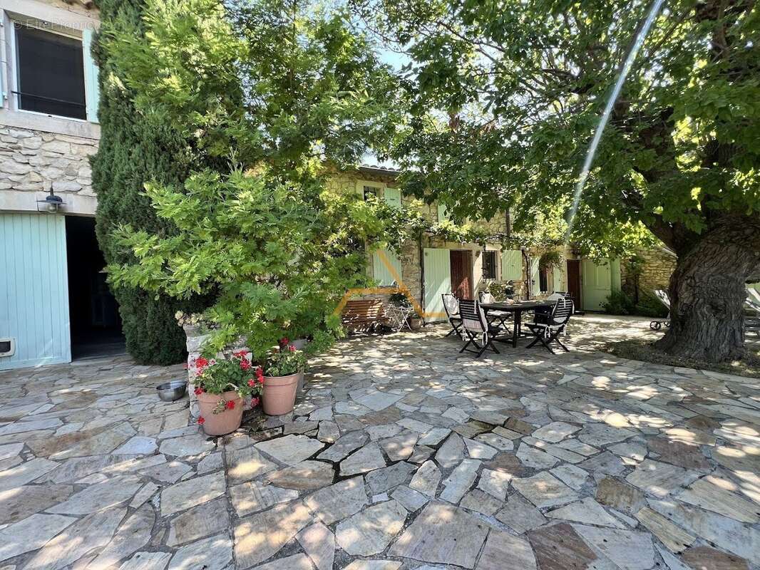 Maison à MARSANNE