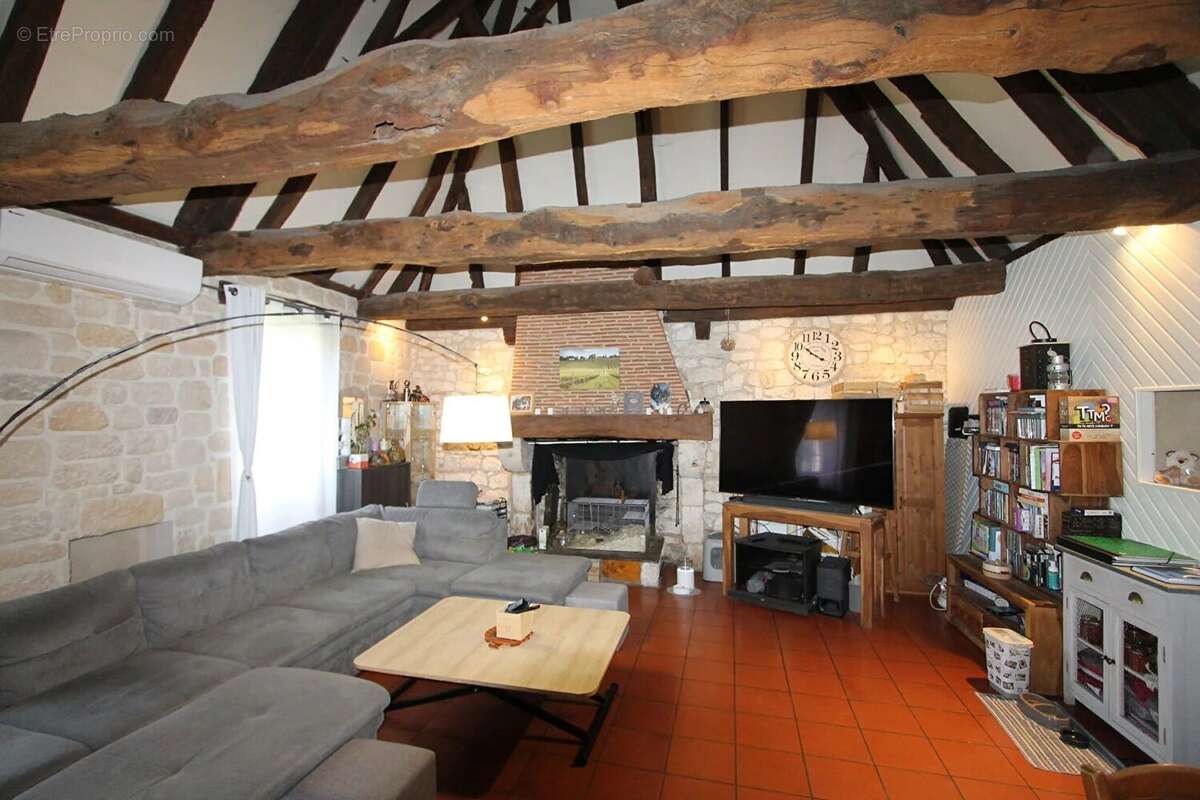 Ensemble immobilier perigourdine  a 5 mn de bergerac - photo 3