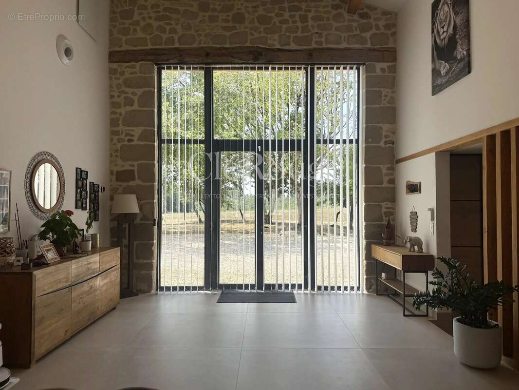 Proche d'Eymet – Ancien corps de ferme réinventé, entre charme de l'ancien et confort du neuf - photo 8