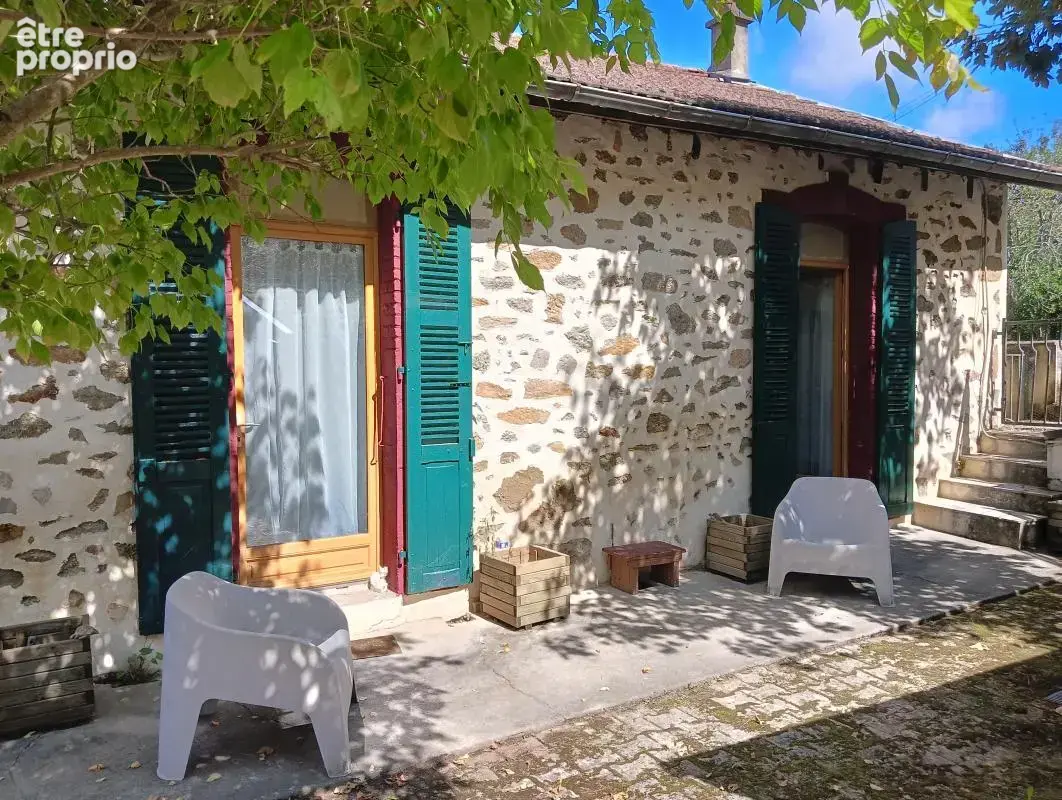 Maison à DECAZEVILLE