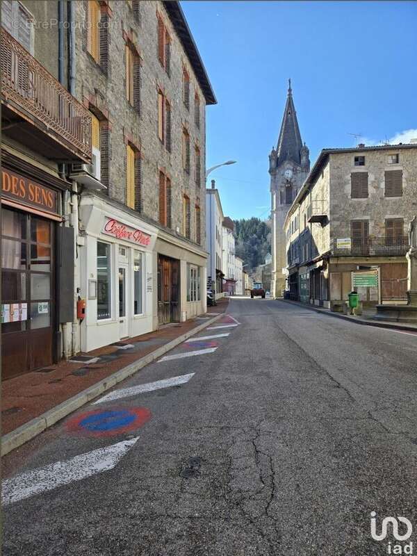 Photo 3 - Commerce à LALOUVESC