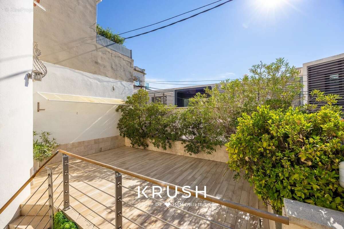 Maison à MARSEILLE-7E