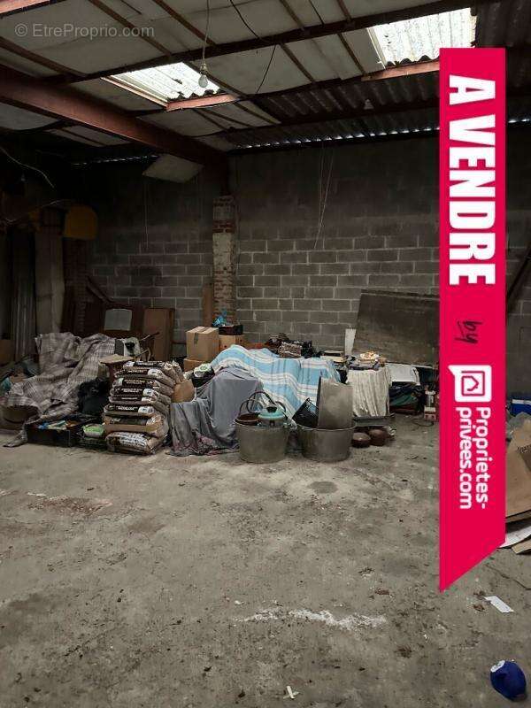 Maison à AVESNES-SUR-HELPE