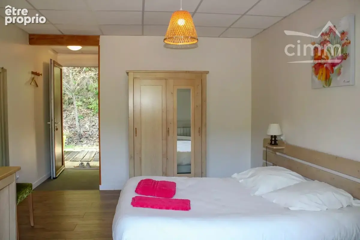 Complexe hôtelier pour séminaires - Capacité d'accueil : 40 personnes - photo 9