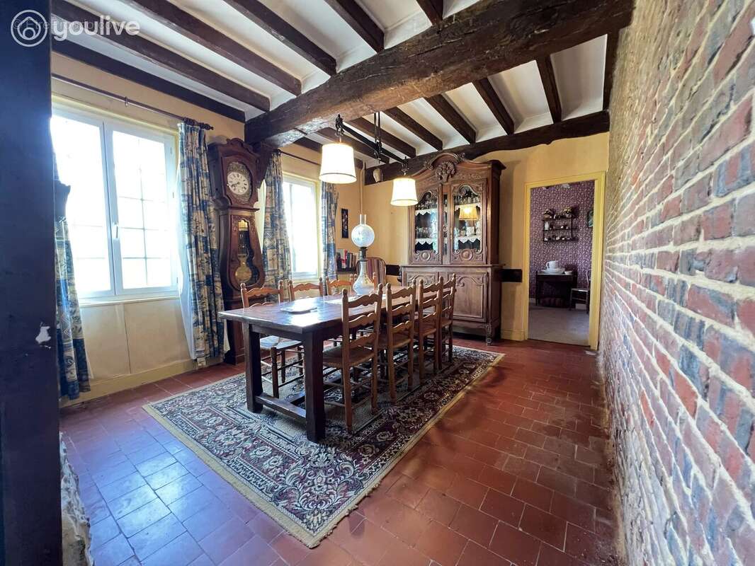 Maison à MANNEVILLE-LA-GOUPIL