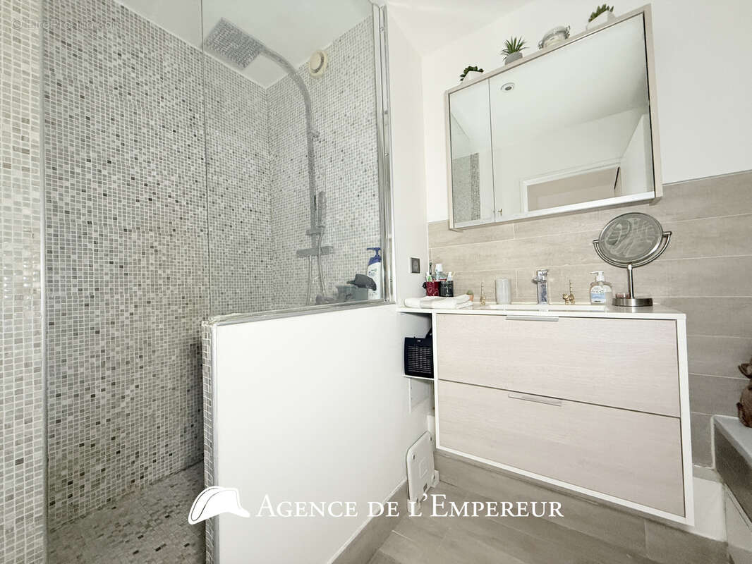 Appartement à RUEIL-MALMAISON