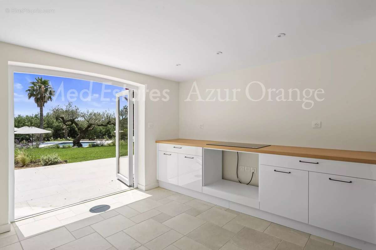 Élégante villa provençale rénovée avec vue mer – Domaine privé à Grimaud - photo 29