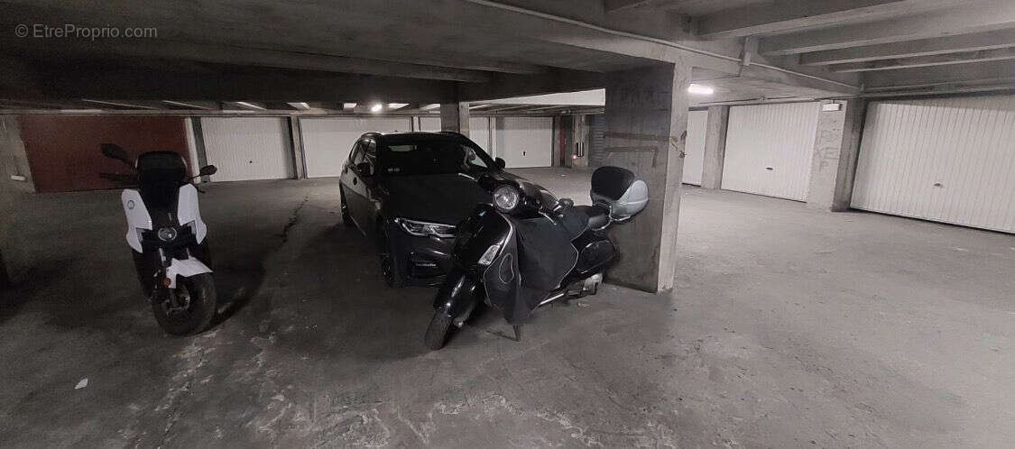 Autre à PARIS-19E