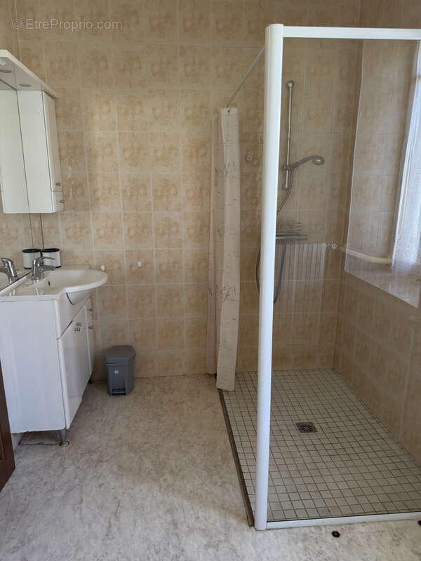 Maison à BELONCHAMP