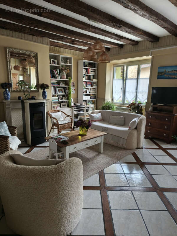 Maison à SAINT-YRIEIX-LA-PERCHE