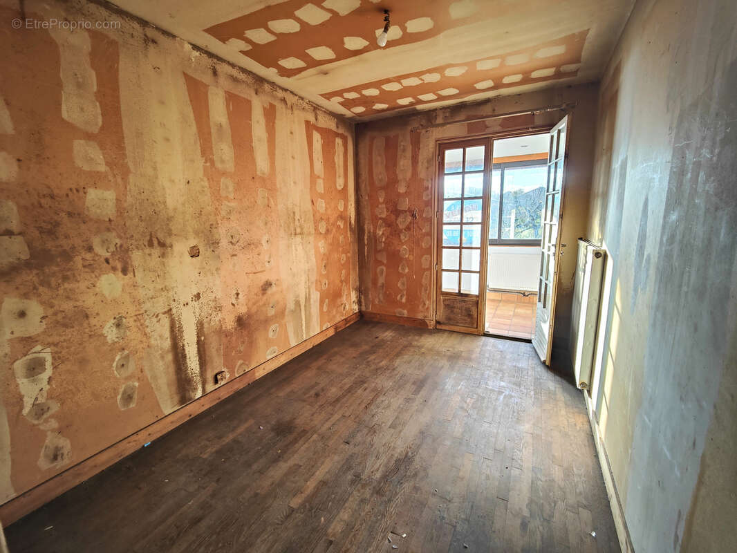 Maison à BUSSY-EN-OTHE