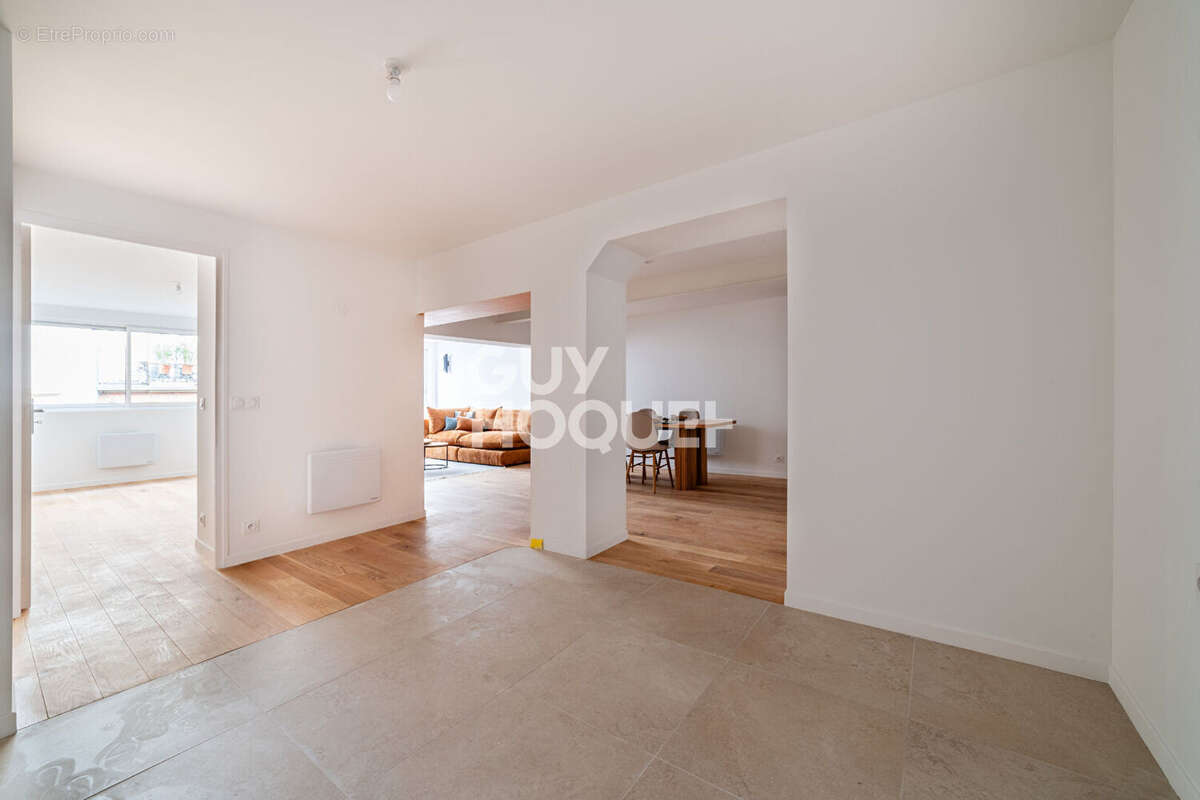 Appartement à ASNIERES-SUR-SEINE