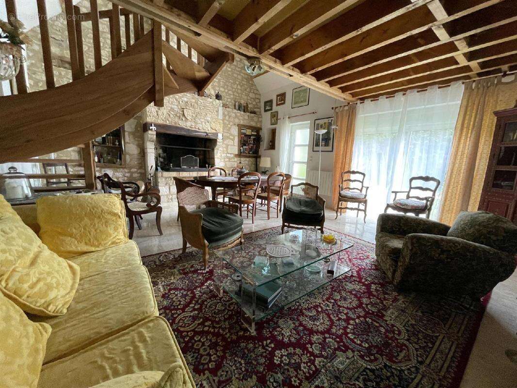 Maison à LE PIN-AU-HARAS