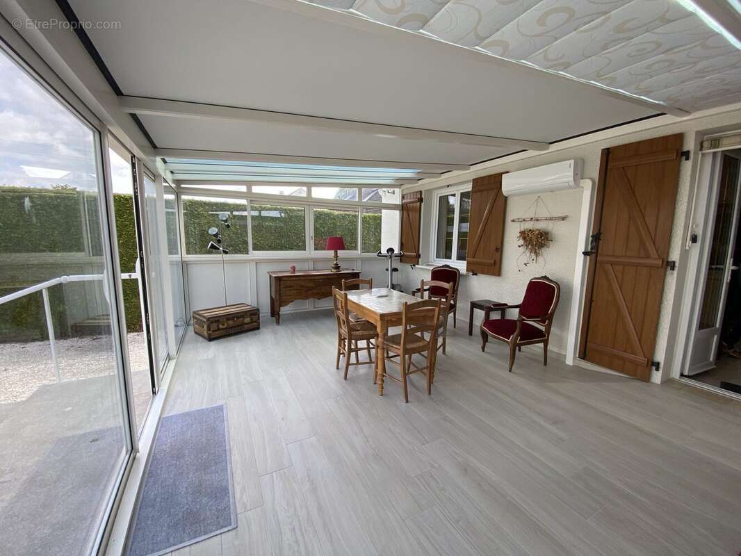 Maison à AUXY