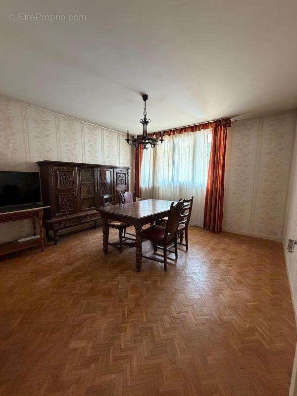 Appartement À Vendre - photo 2