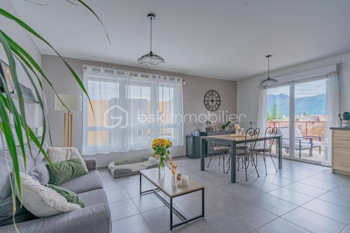 Appartement à AIX-LES-BAINS