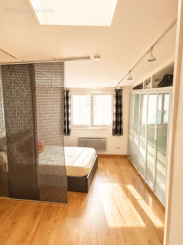 Charmant T2 à vendre en centre ville de Clermont - photo 3