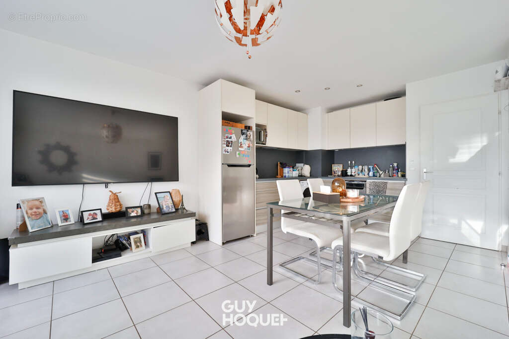 Appartement à BRIE-COMTE-ROBERT