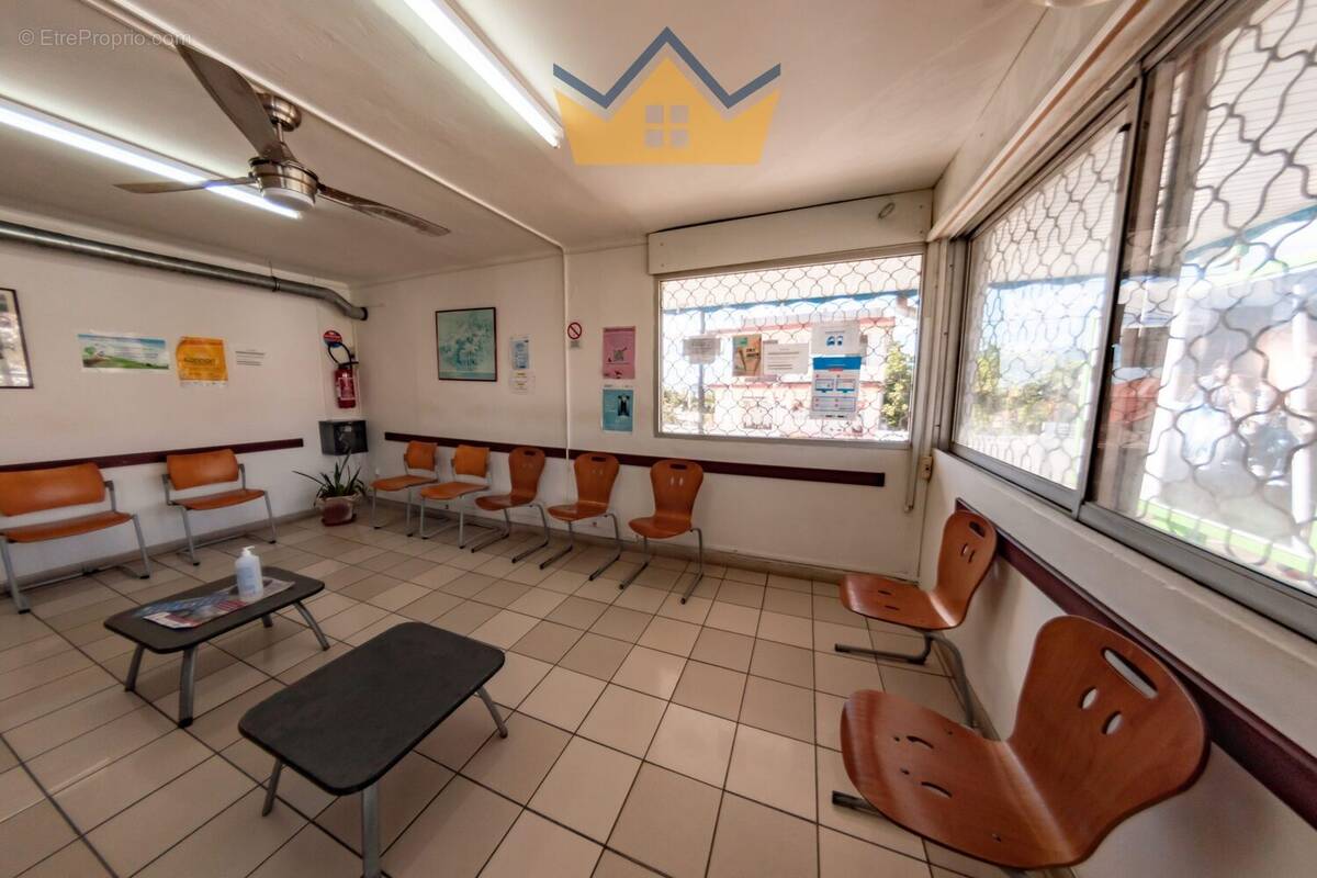 Commerce à FORT-DE-FRANCE