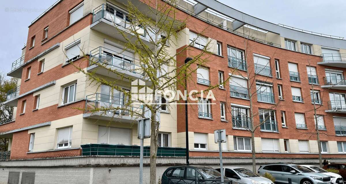 Appartement à ELANCOURT