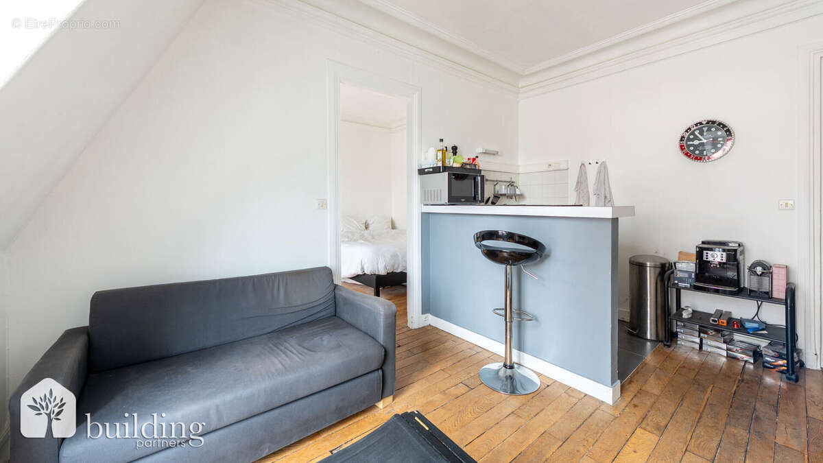 Appartement à PARIS-17E
