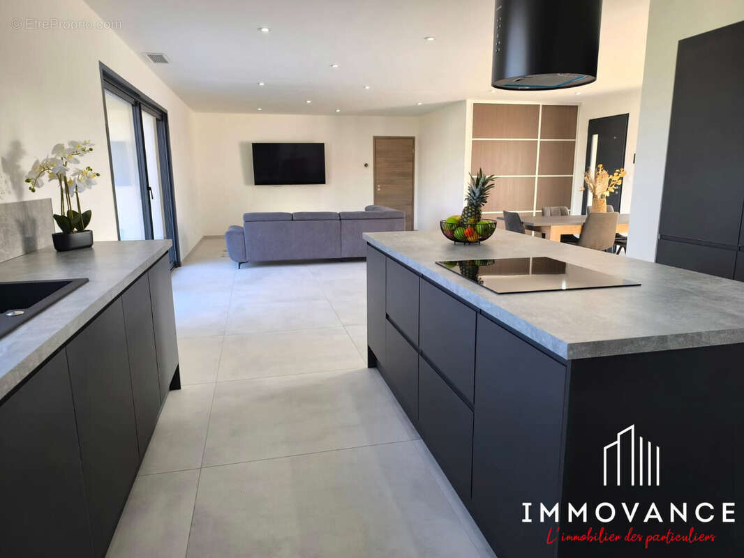 Maison à CASTELSARRASIN