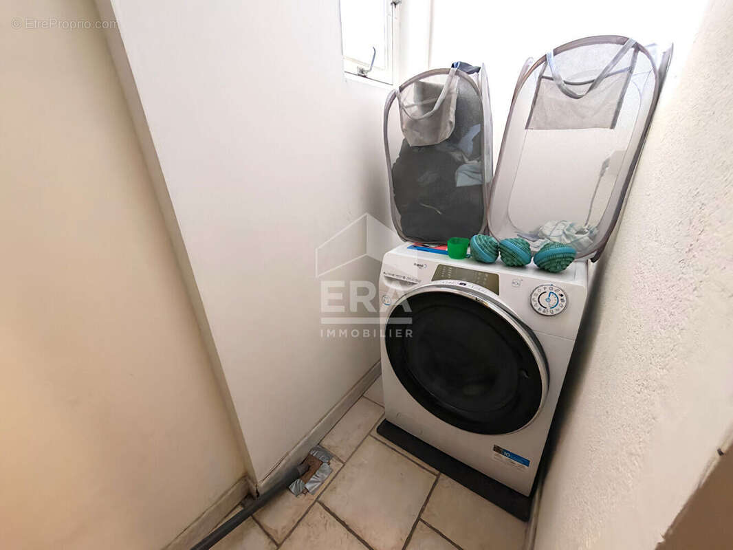 Appartement à MARSEILLE-5E