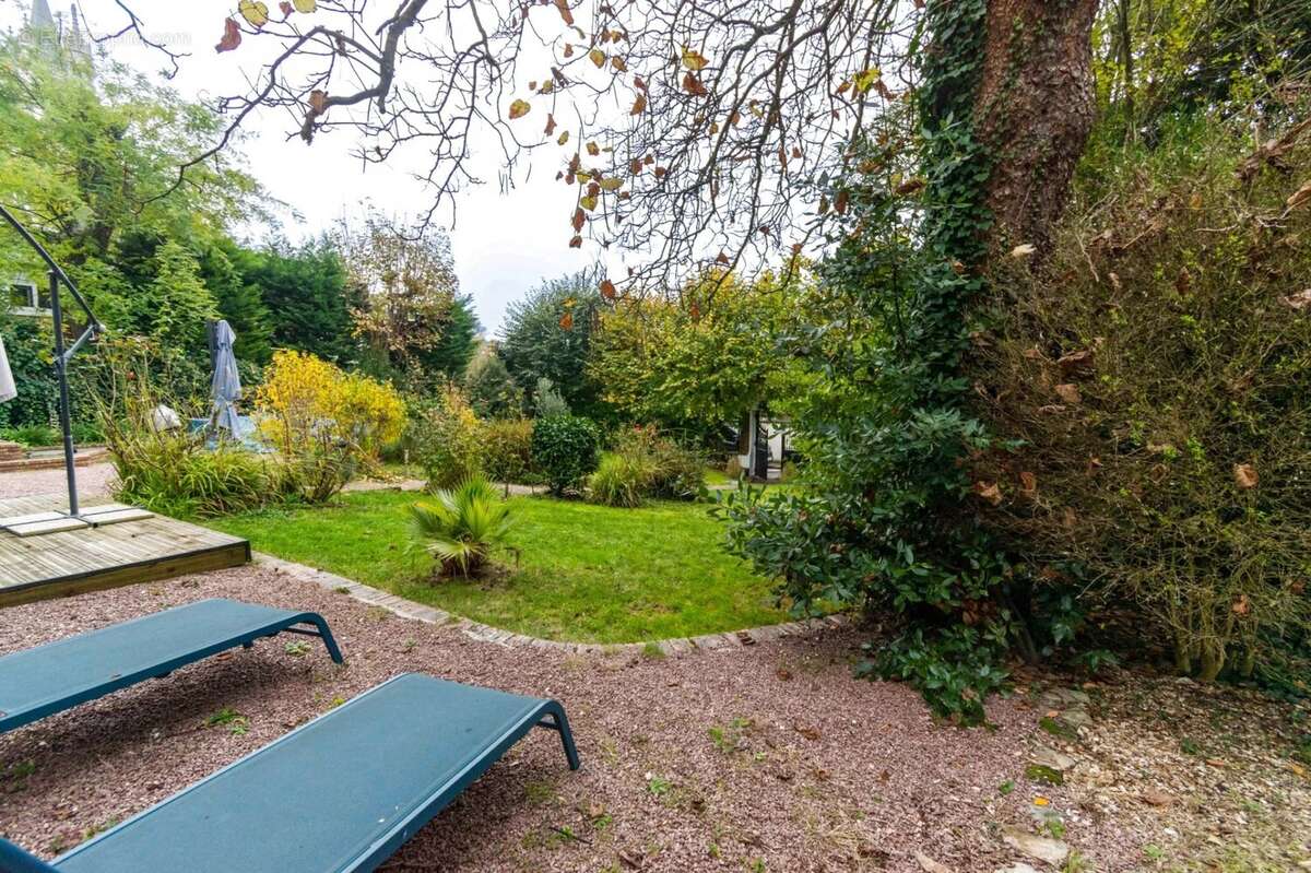 Maison à MONTMORENCY