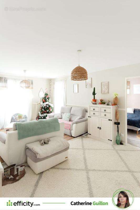 Maison à JAUNAY-CLAN