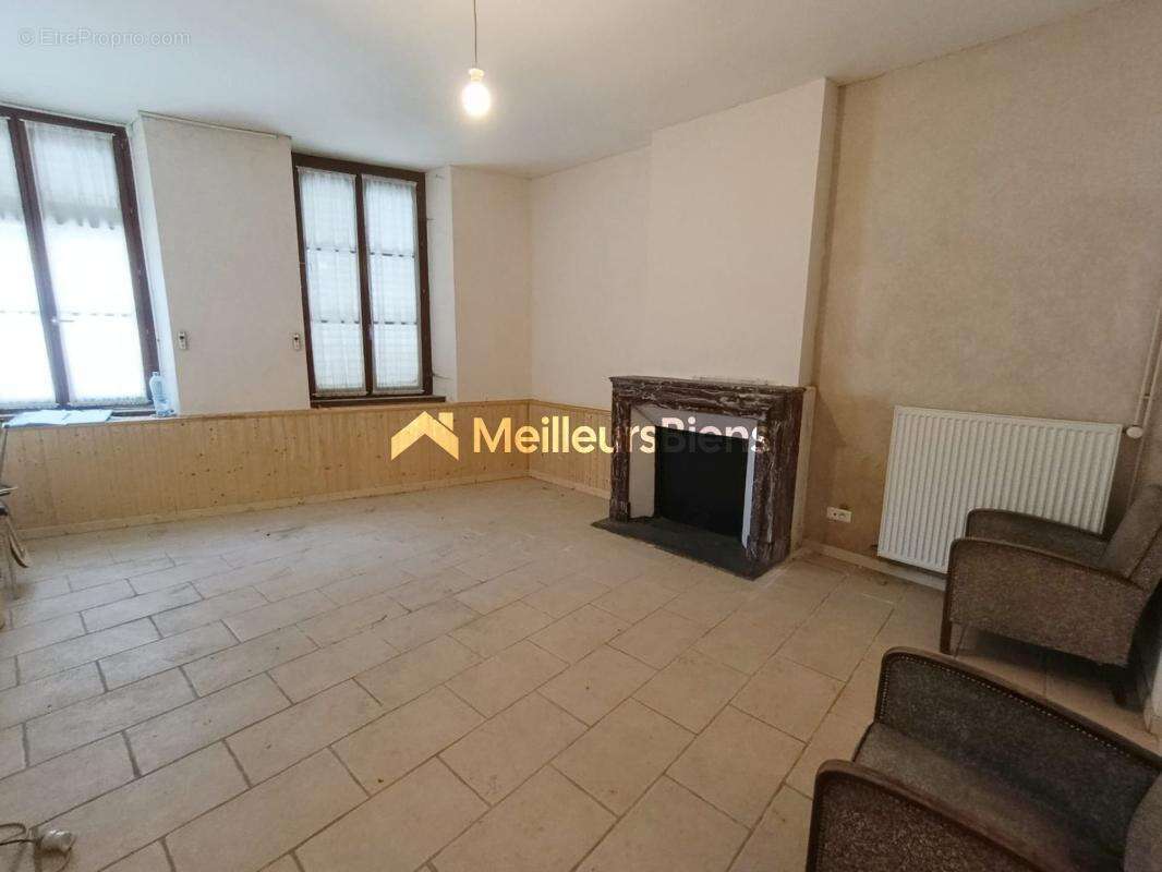 Appartement à BOURBONNE-LES-BAINS