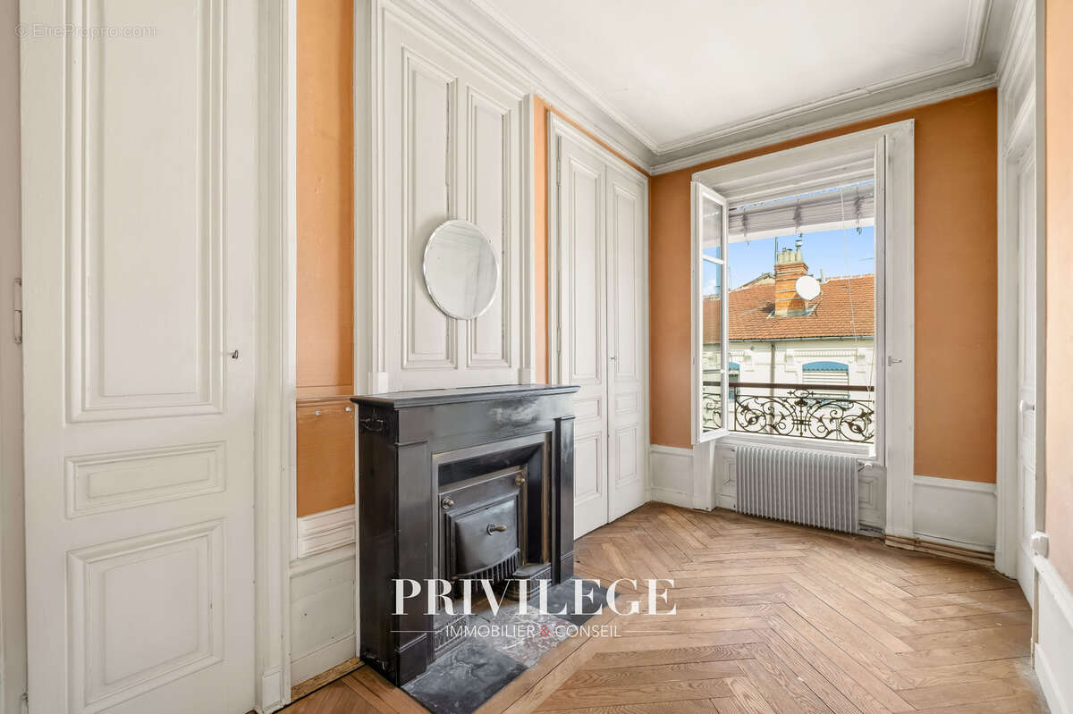 Appartement à LYON-7E