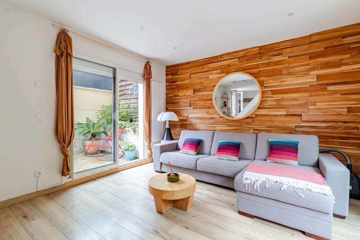 Maison à CHOISY-LE-ROI