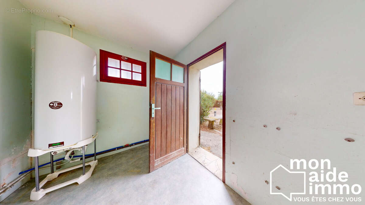 Maison 70 m² à Saint-Caprais-De-Bordeaux  - photo 8