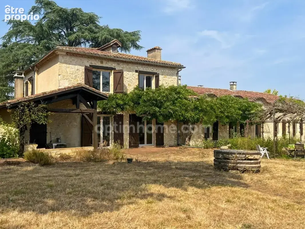 Propriete d'exception avec 8 hectares, 2 lacs - vue imprenable sur les pyrenes - castera vaerduzan (32) - photo 18