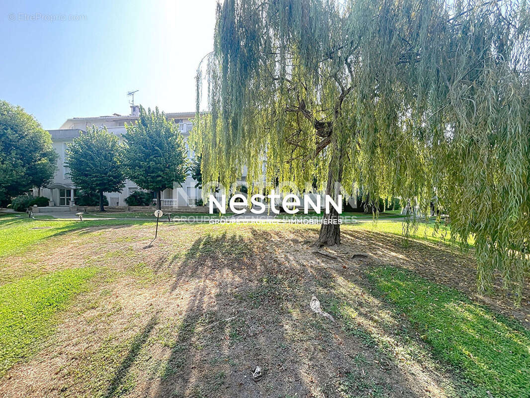 Appartement à VALLAURIS