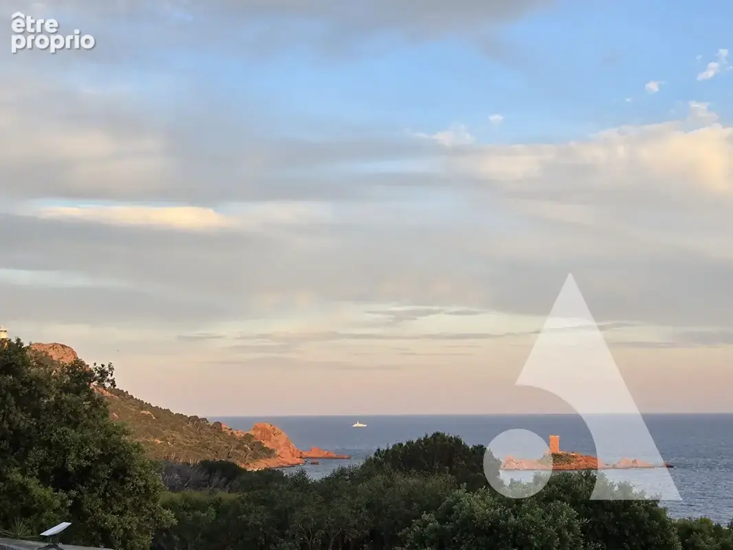 Maison 3 pièces 36m²  , piscine et vue mer -saint-raphael - photo 12