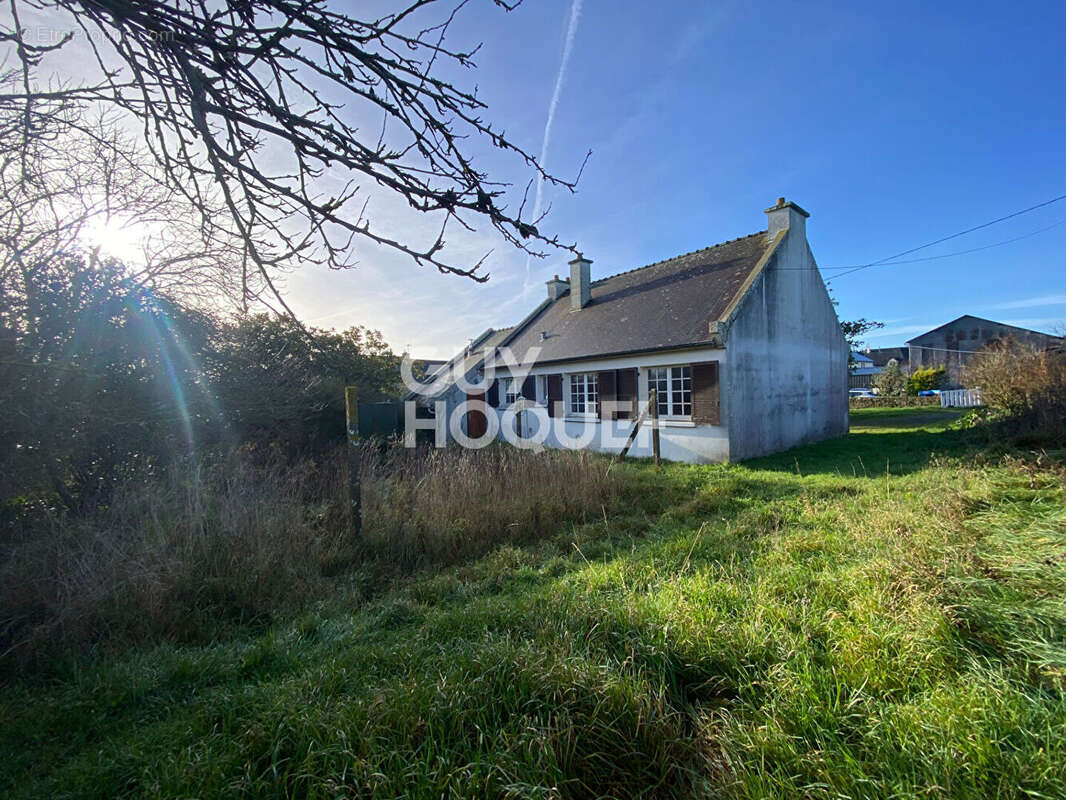 Maison à SAINT-GUINOUX