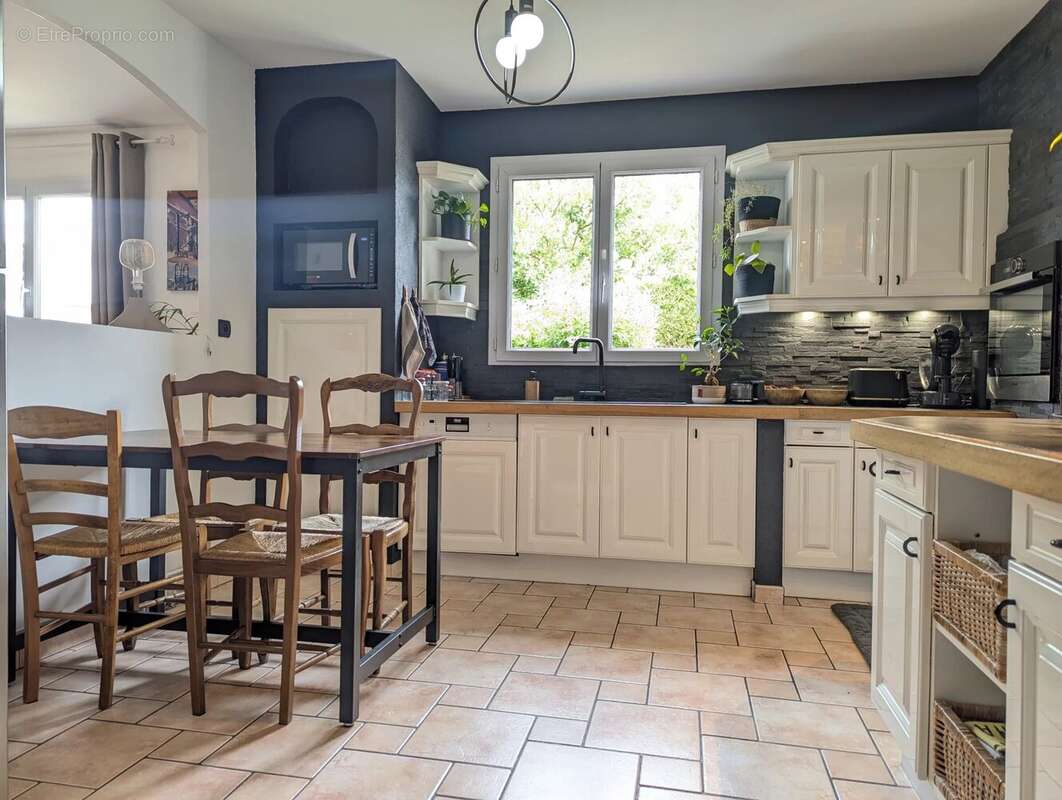 Maison à AUTHEUIL-AUTHOUILLET