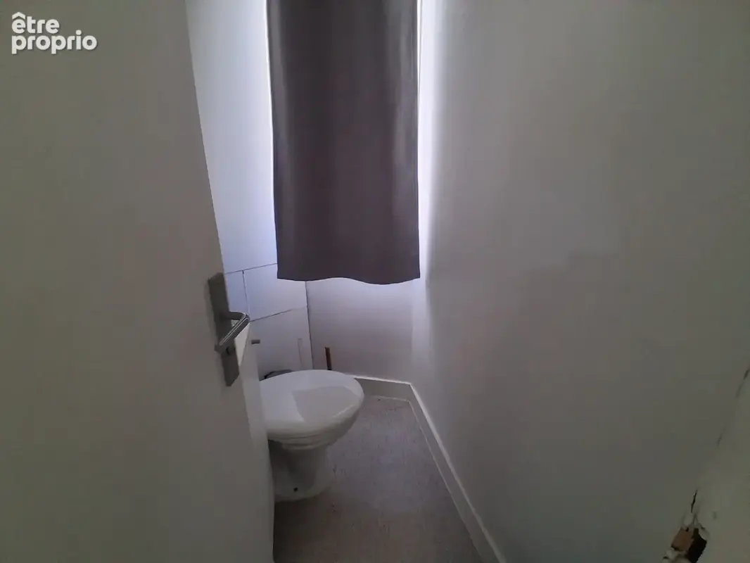 Appartement 59 m² à Tours  - photo 6