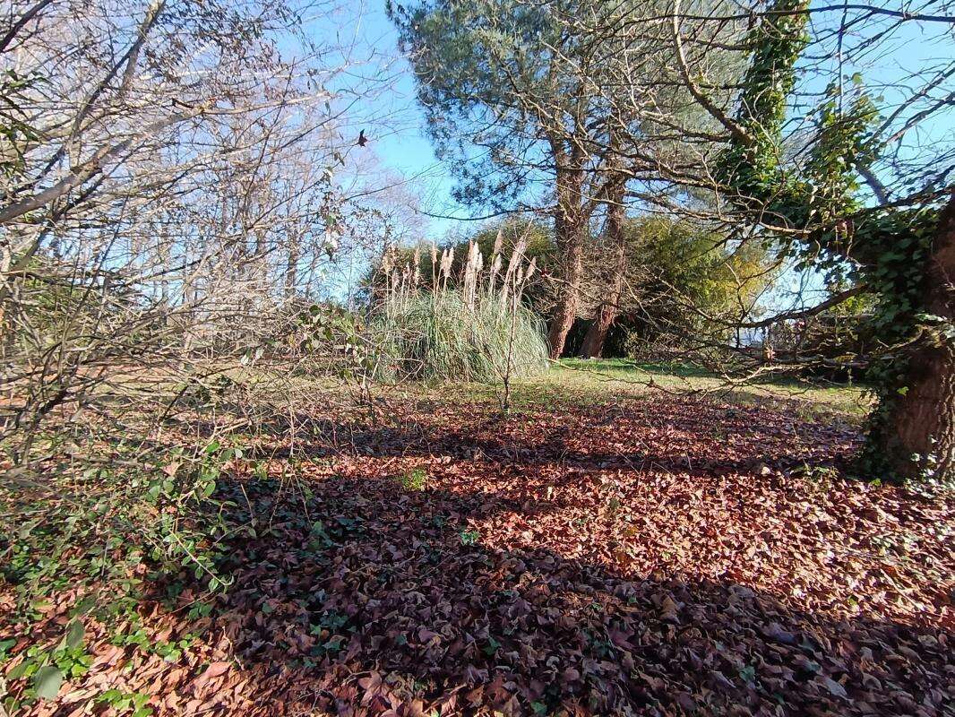 Maison à AMBARES-ET-LAGRAVE