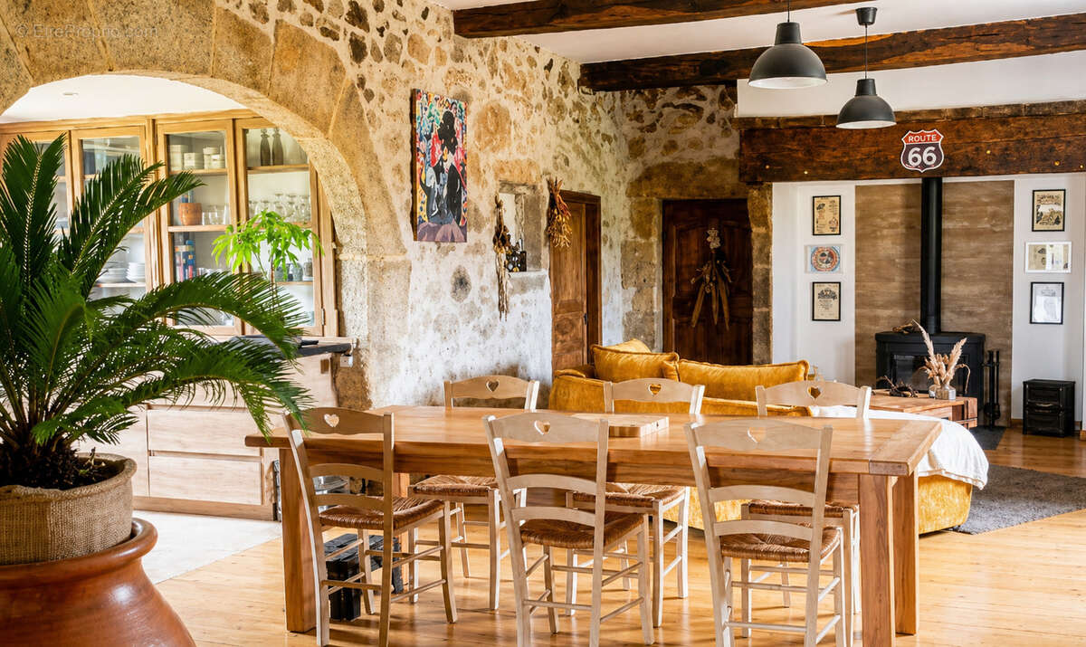 Maison à LA FOUILLADE