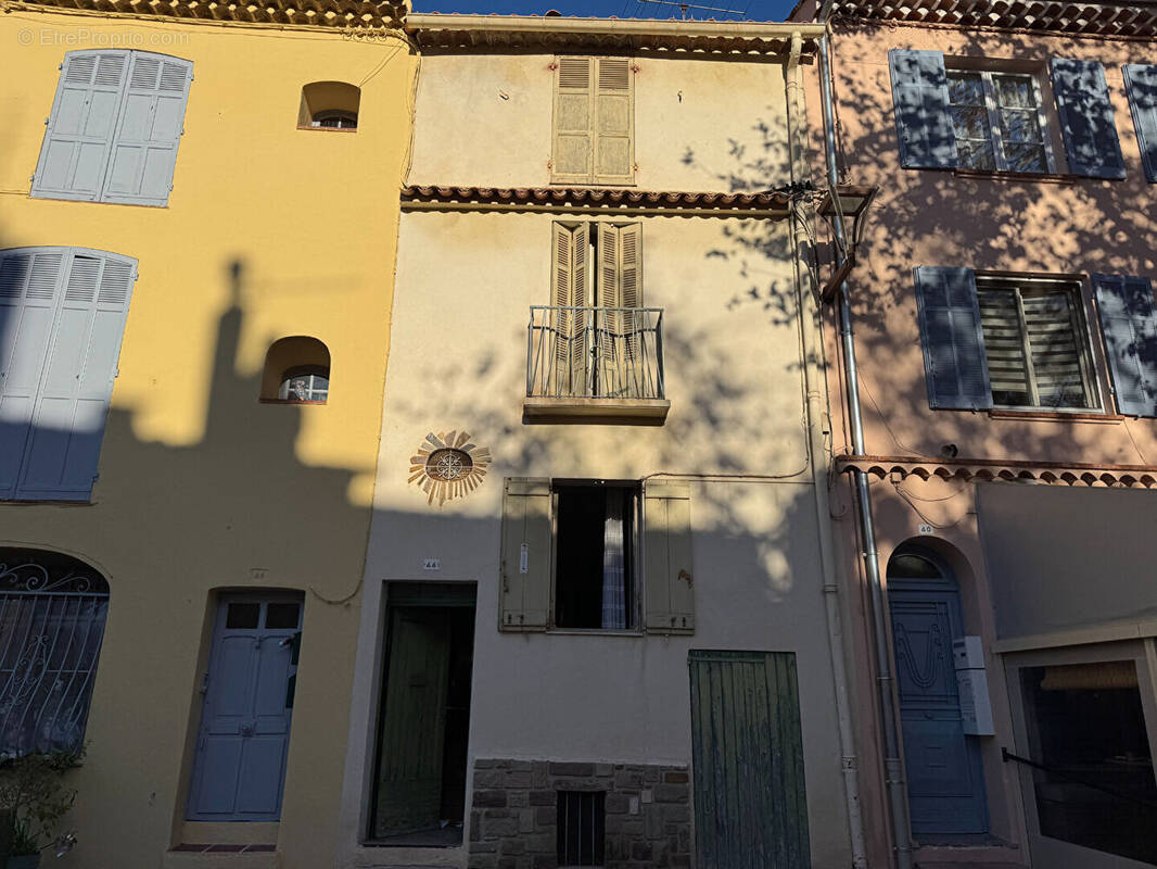 Appartement à FREJUS