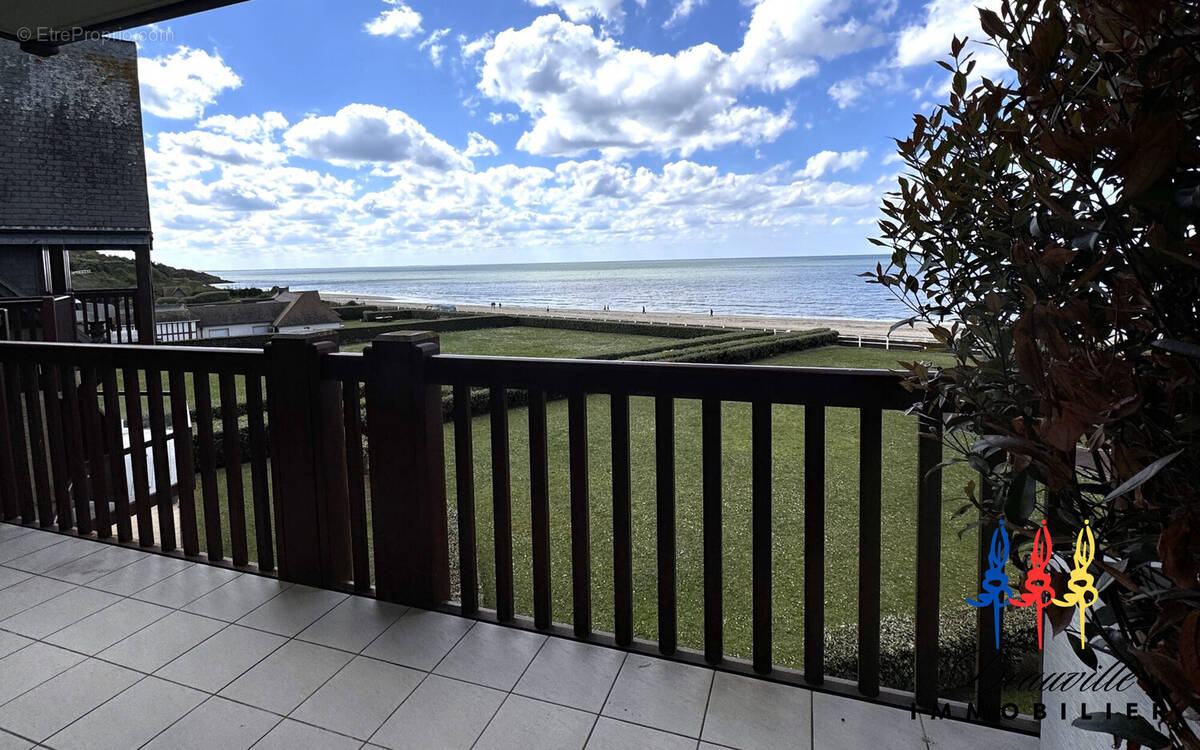 Appartement à BENERVILLE-SUR-MER