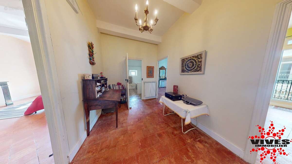 Maison de caractère de 200 m² avec terrasse tropézienne - photo 10