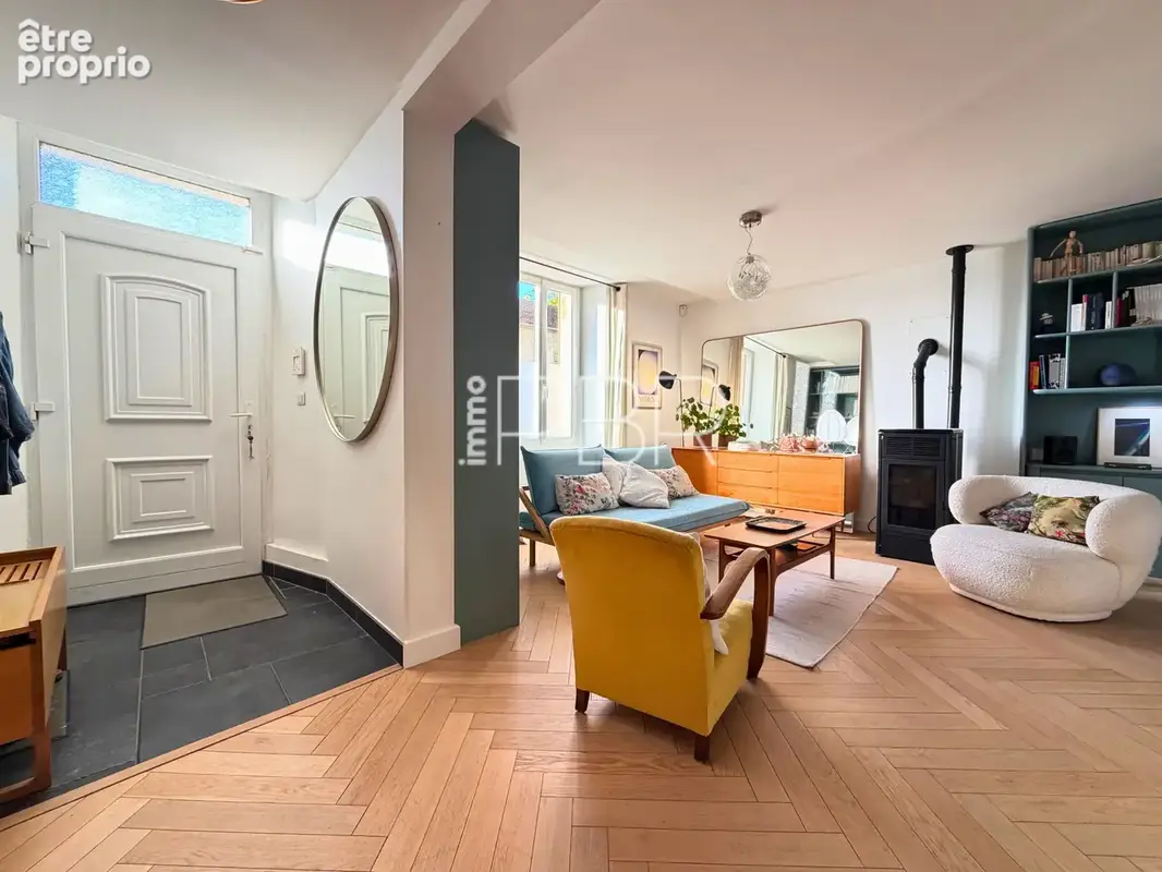 Maison T5 avec jardin et garage - photo 5