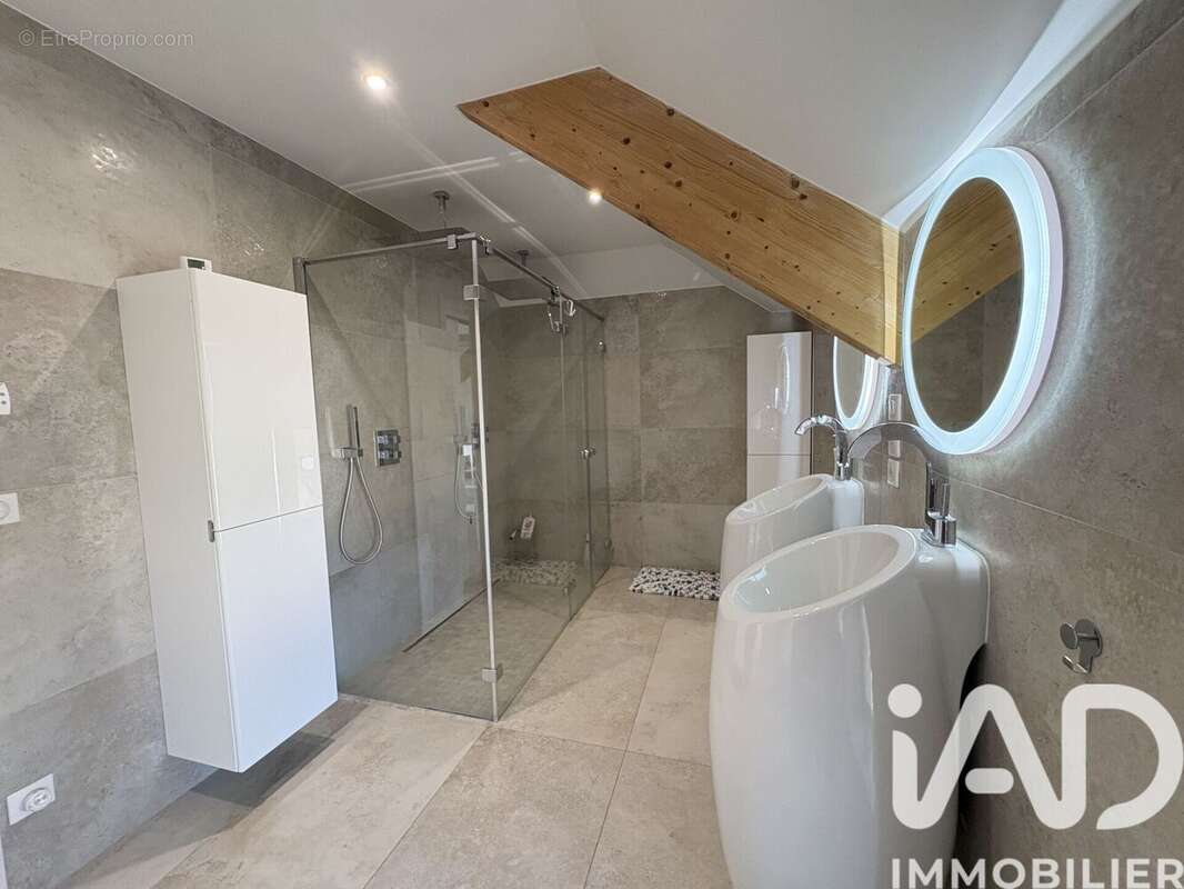 Maison 240 m² à Pange  - photo 9