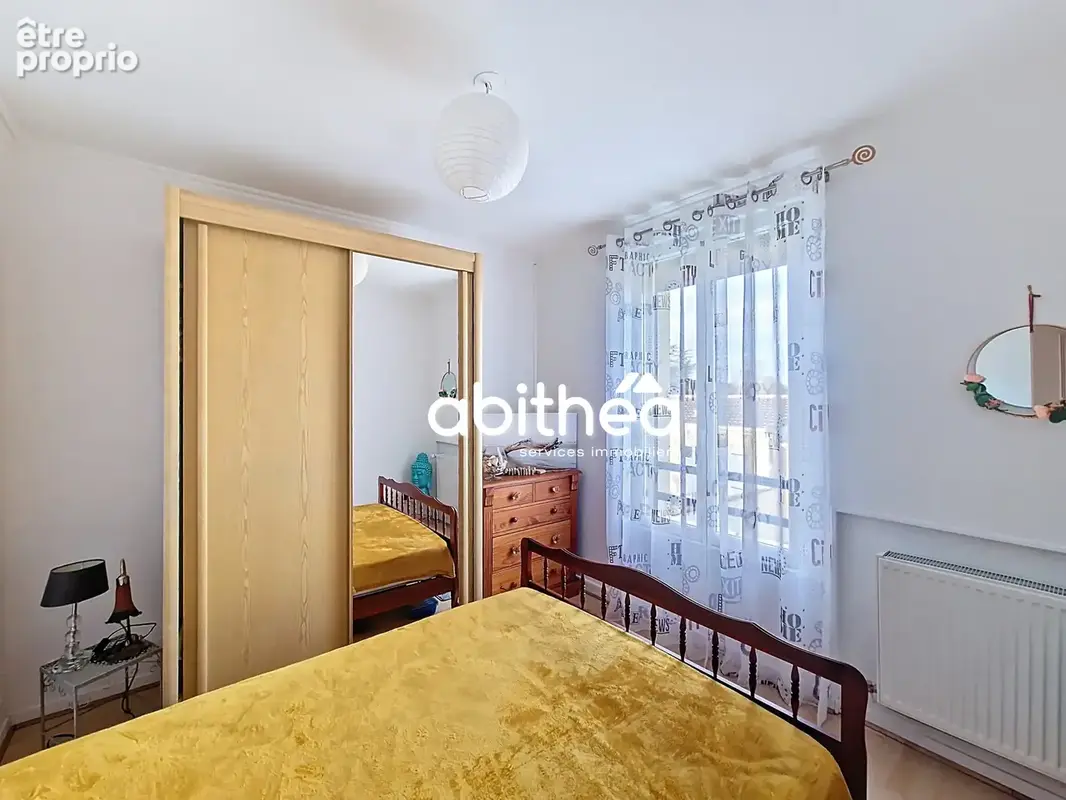 Jolie maison familiale rénovée 93m2 - 3 chambres - jardin - garage - vue donjon - 280m2 de parcelle - photo 8