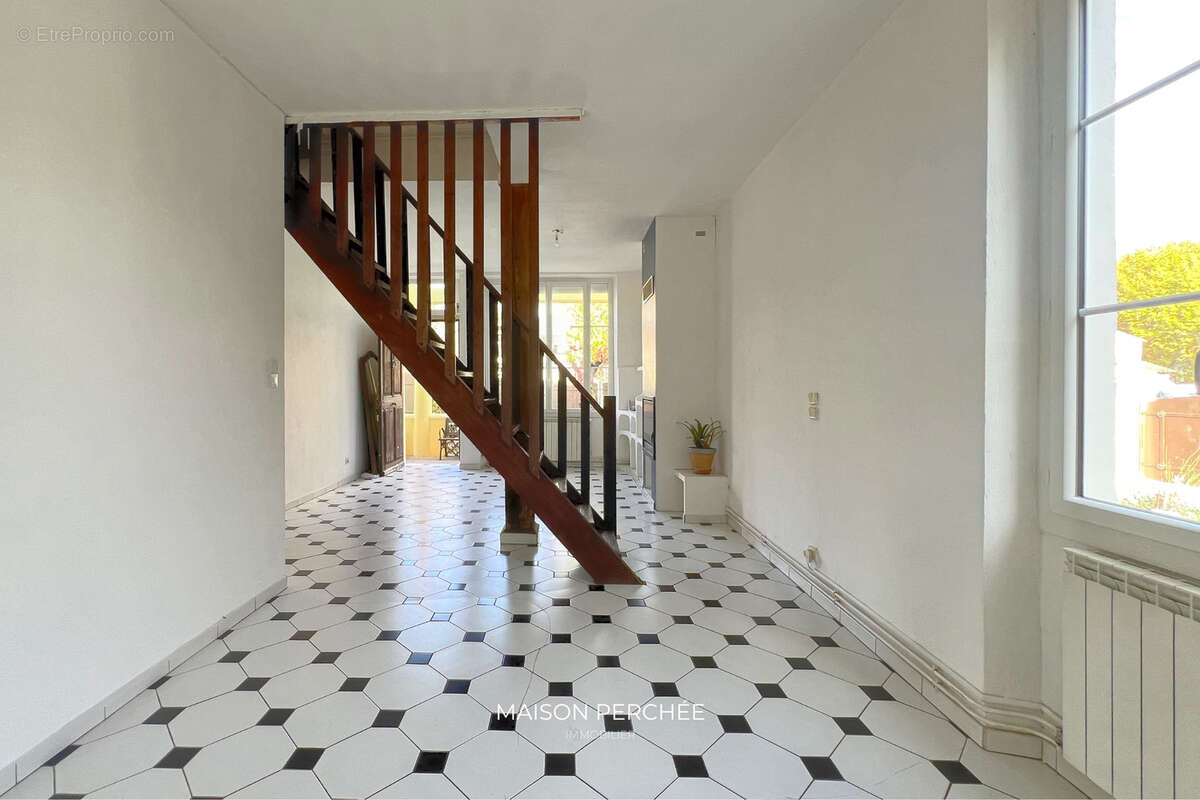 Maison à TRANS-EN-PROVENCE