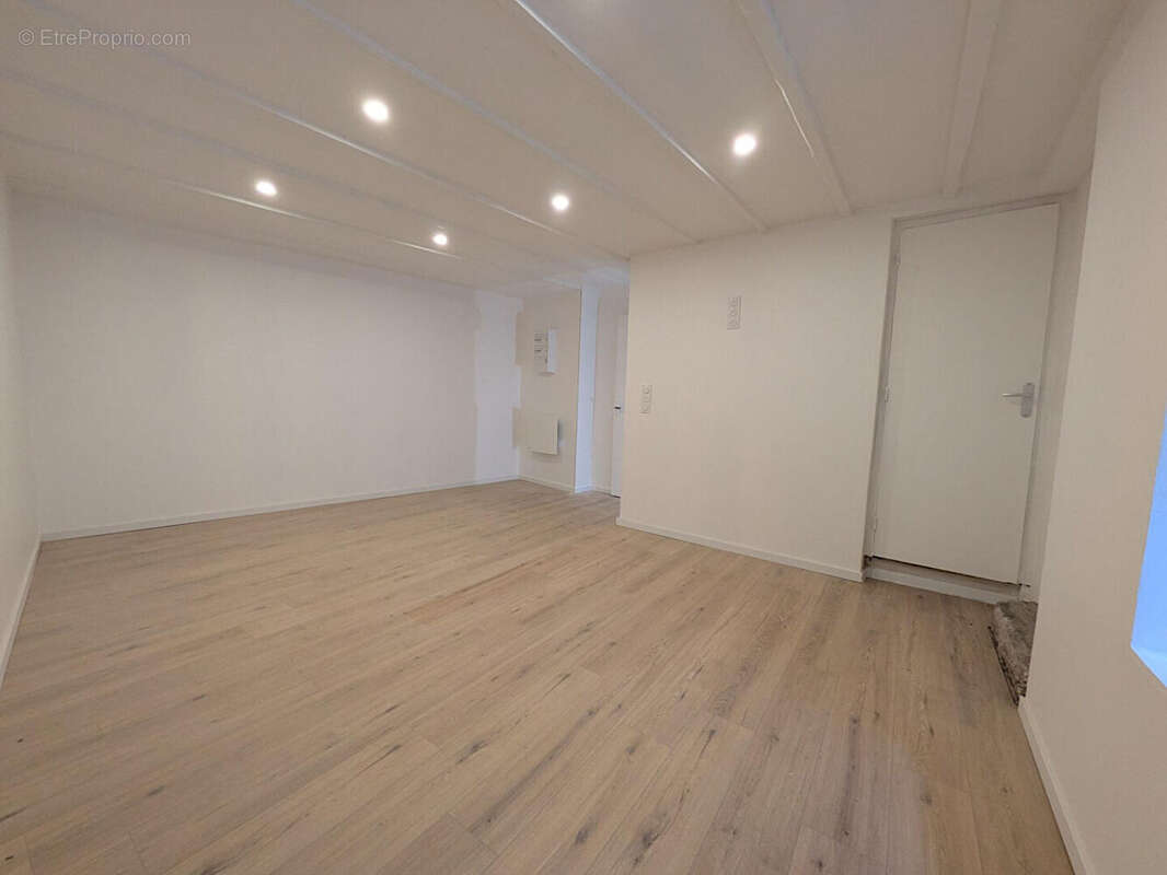 Maison à PONT-DU-CHATEAU